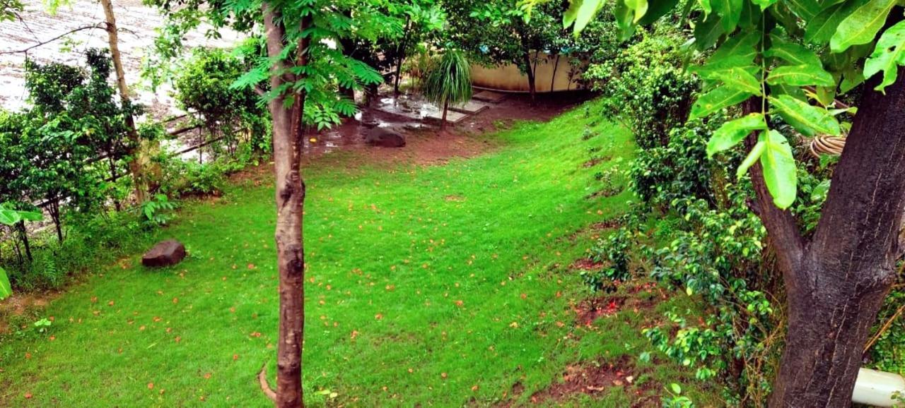 Karjat Villa 外观 照片